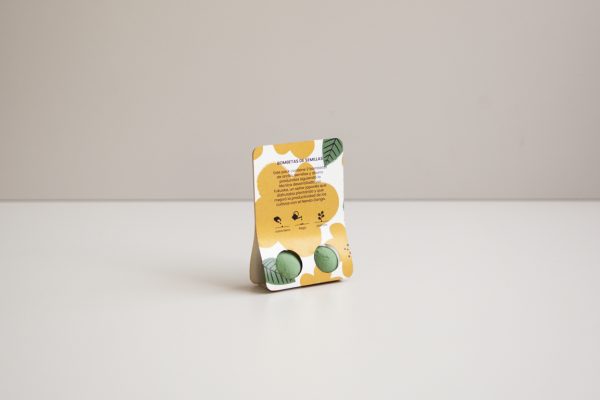 bombes-a-graines-personnalisables-cadeau-ecologique