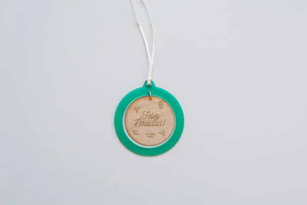 Suspension de Noël en biomatériau – objet publicitaire durable