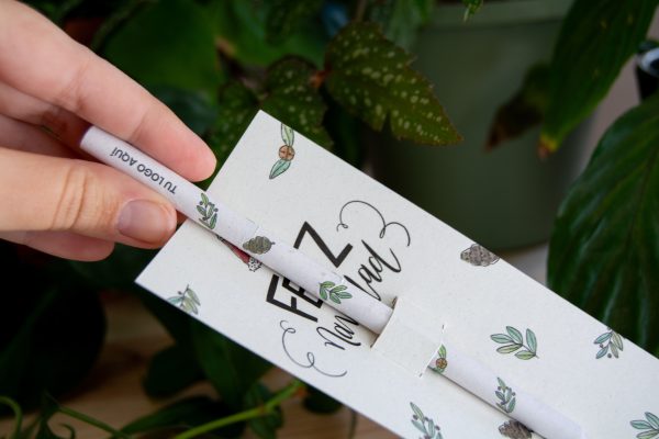 Crayon en papier durable avec blister personnalisable